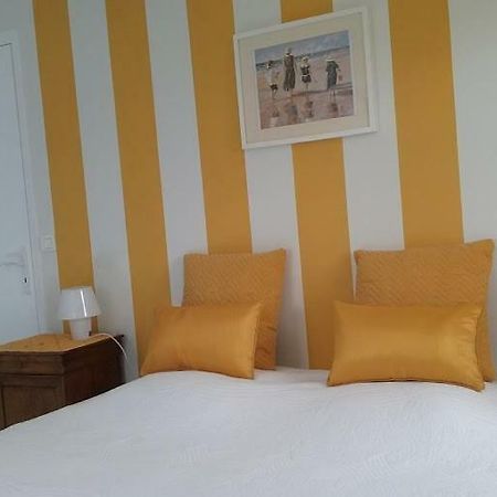 Chez Veronique Apartment Anguerny Екстериор снимка
